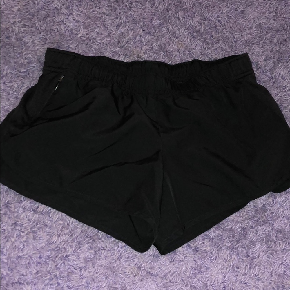 plain black running shorts